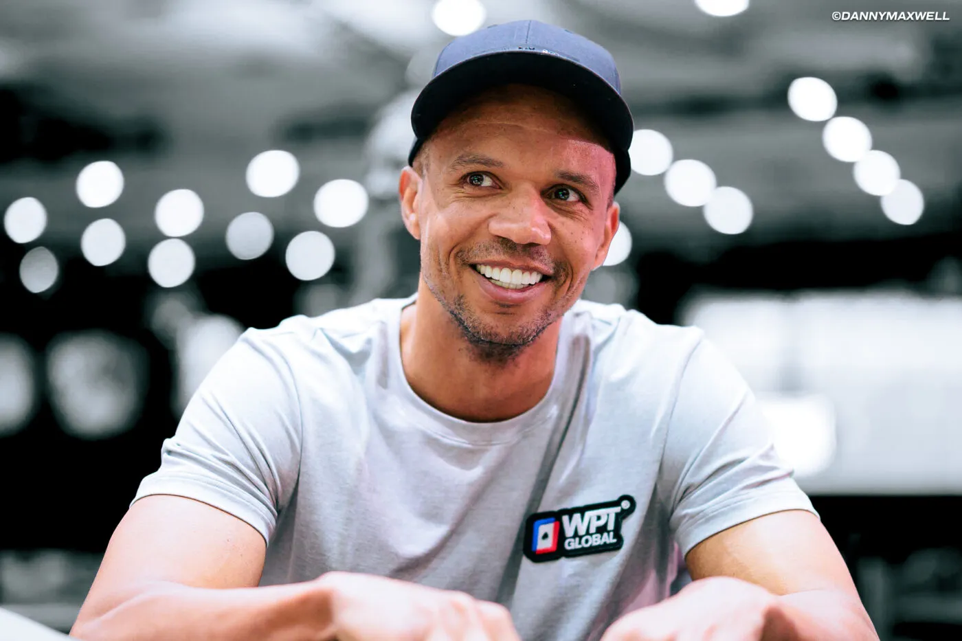 Phil Ivey không chỉ là một CEO tài ba mà còn là một người bạn đồng hành đáng tin cậy của người chơi cá cược